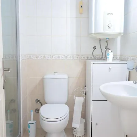 Flamingo Fabulous 2 Bed With Swimming Pool-hosted By Sweetstay Dom wakacyjny