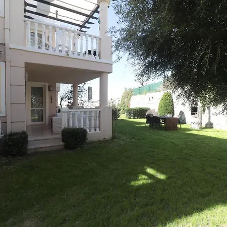 Ferienhaus Flamingo Fabulous 2 Bed With Swimming Pool-hosted By Sweetstay Milas